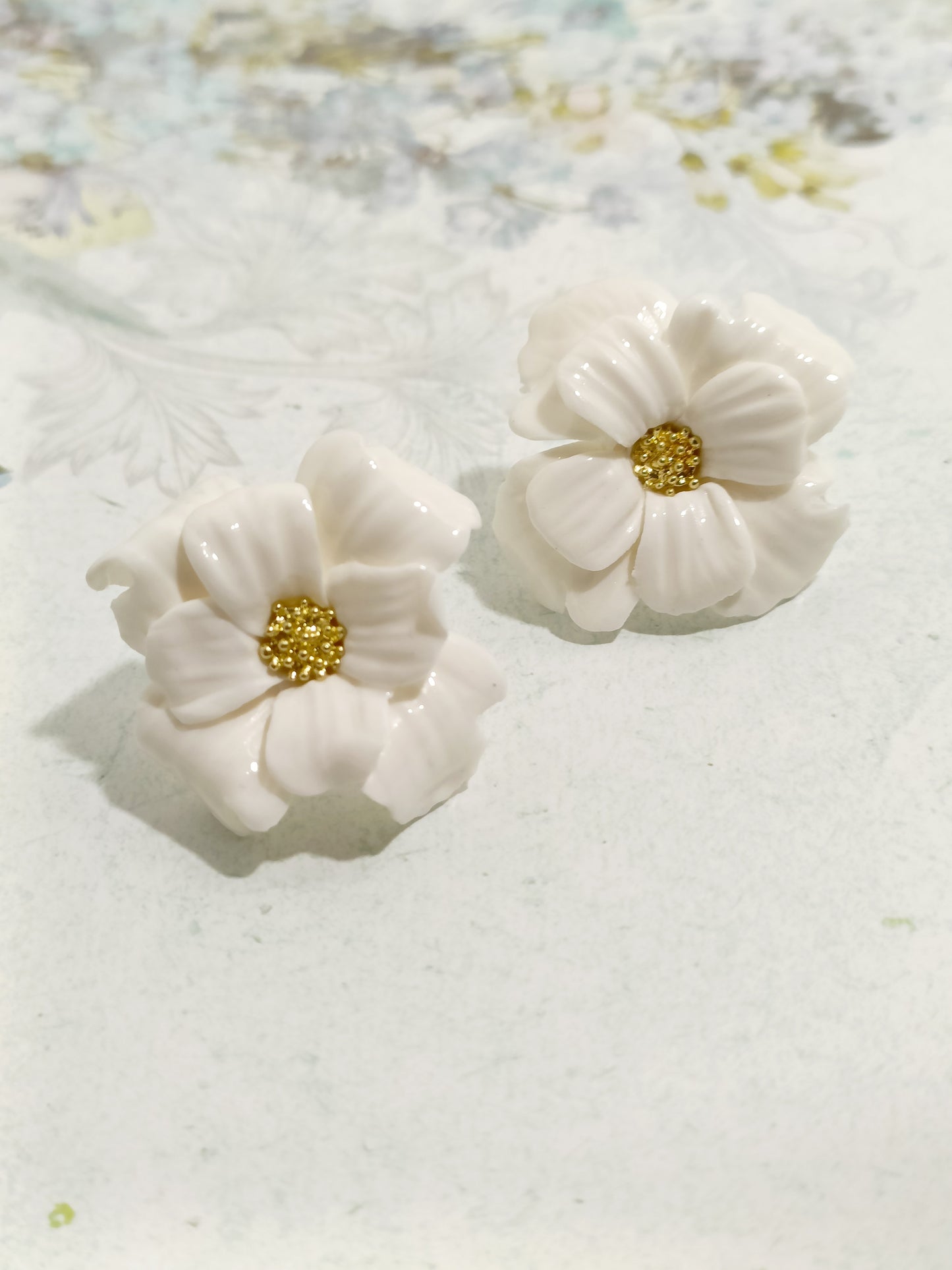 Fiore bianco 4 cm