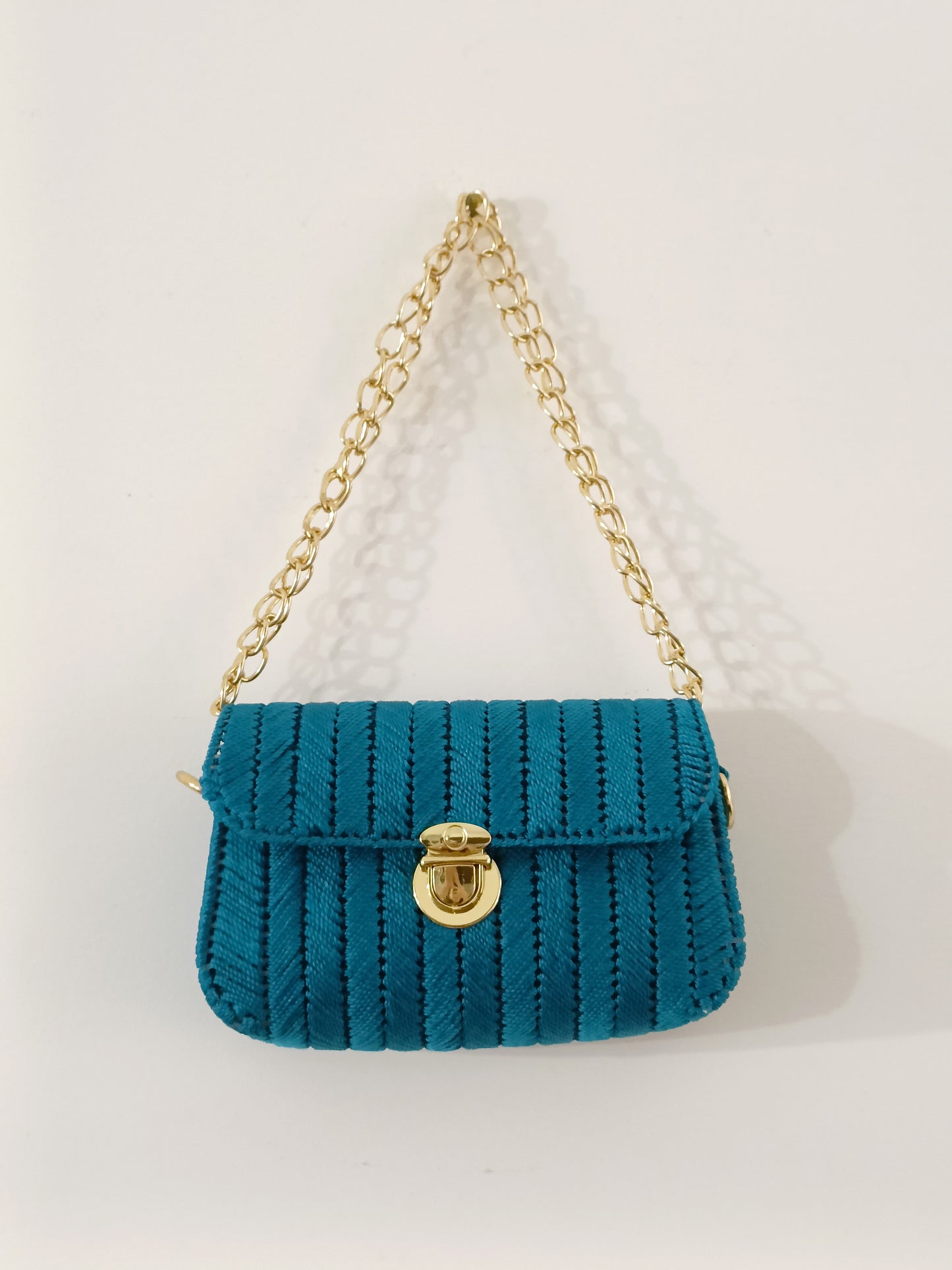 Pochette Fatta a mano in filato