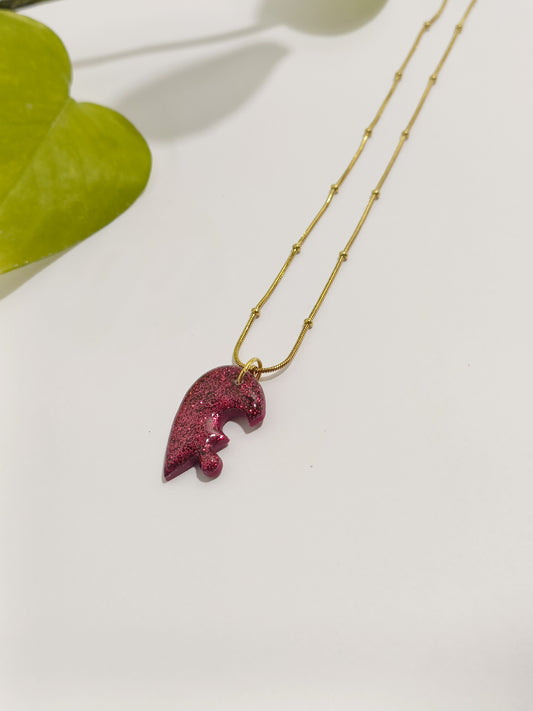 Collana mezzo cuore bordeaux